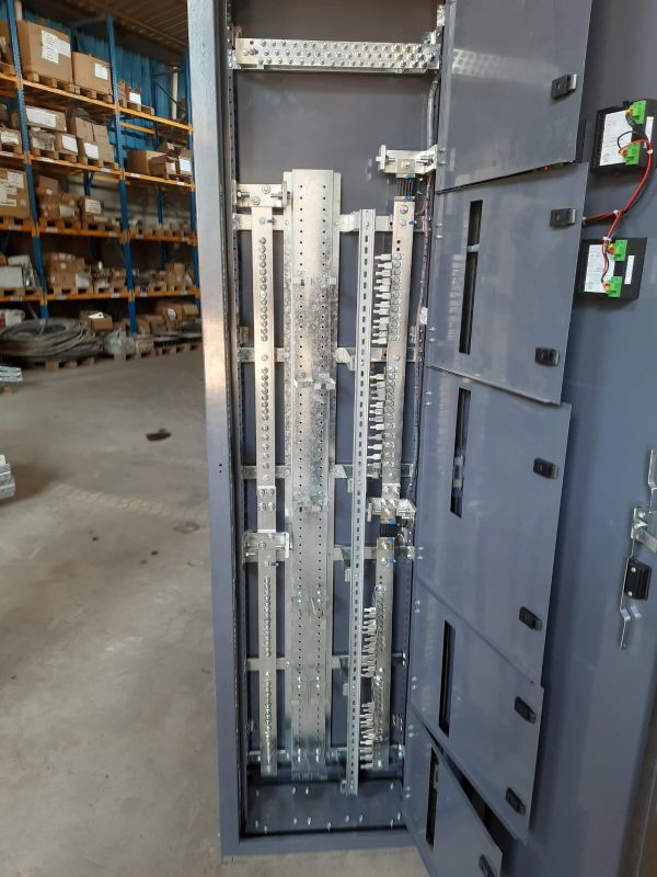 تصنيع لوحات كنترول للري والمشروعات الزراعية من فيوتشر باور